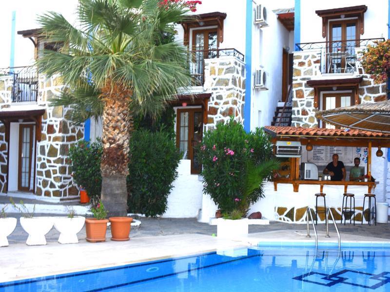 Dasis Hotel Suites Bodrum Exterior foto